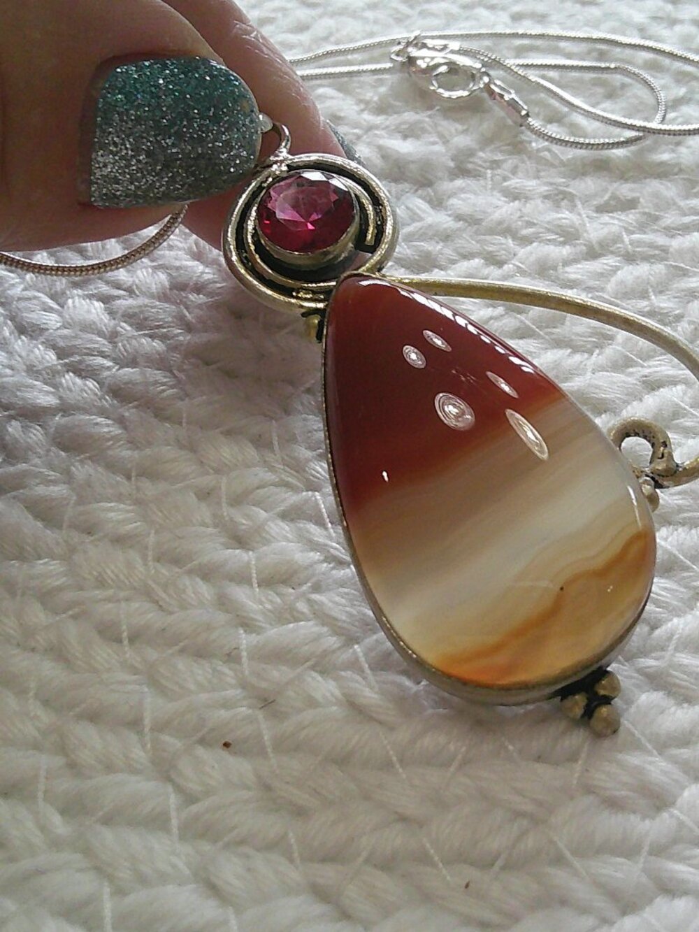 Gorgeous SARDONYX & GARNET Handmade Sterling 925 Pendant/Chain #843E